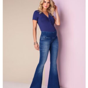 Calça Flare Pesponto Diferenciado