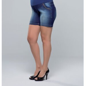 Shorts com Detalhe de Couro
