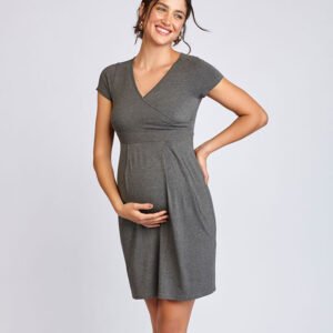 Vestido Basic com Decote Transpassado